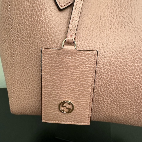 Authentic Gucci Swing Tote - Picture 10 of 16